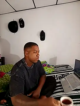 Snapshot of Hector-black chatting on May 2026 03:55:01 AM Hector-black online show from May 2026 03:55:01 AM