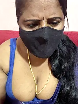 Snapshot of Sunitha-tamilponu chatting on May 2026 06:12:02 PM Sunitha-tamilponu online show from May 2026 06:12:02 PM
