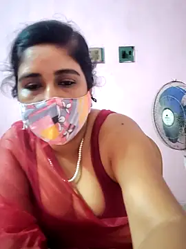 Snapshot of Rulali_44 chatting on May 2026 05:50:02 PM Rulali 44 online show from May 2026 05:50:02 PM