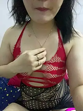 Snapshot of Baby-loveU chatting on May 2026 12:33:01 PM Baby-loveU online show from May 2026 12:33:01 PM