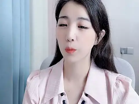 amy-6668 online show from April 2026 02:21:01 AM