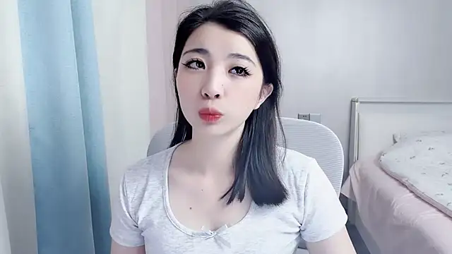amy-6668 online show from May 2026 03:34:01 AM