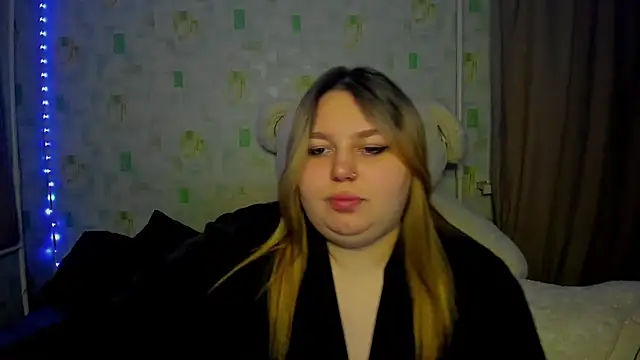 LillyHaigh online show from May 2026 01:03:02 AM
