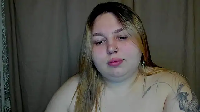 LillyHaigh online show from May 2026 08:06:02 PM
