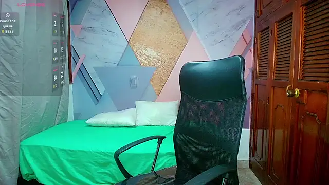 raylin escobar online show from July 2026 08:46:01 PM
