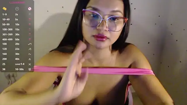 Snapshot of Lily____ chatting on June 2026 10:38:01 PM Lily online show from June 2026 10:38:01 PM