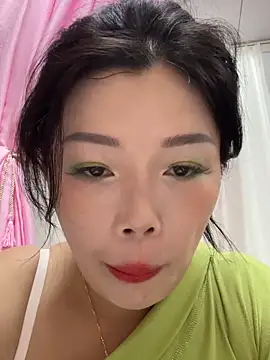 Snapshot of milkwine chatting on May 2026 07:58:02 AM milkwine online show from May 2026 07:58:02 AM