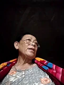 Snapshot of mouth22 chatting on May 2026 08:58:02 PM mouth22 online show from May 2026 08:58:02 PM