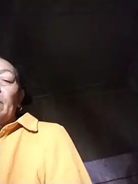 Snapshot of mouth22 chatting on May 2026 10:08:02 PM mouth22 online show from May 2026 10:08:02 PM