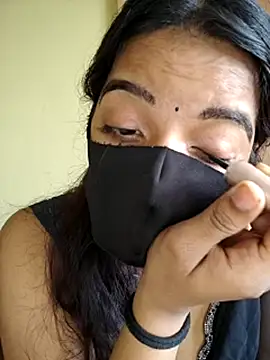 vanika2000 online show from May 2026 06:08:02 AM