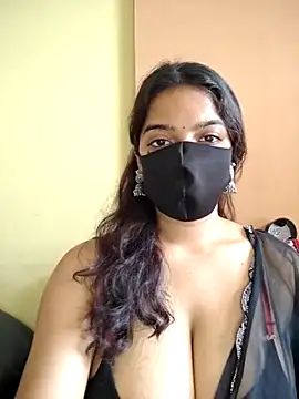 vanika2000 online show from May 2026 03:45:02 AM
