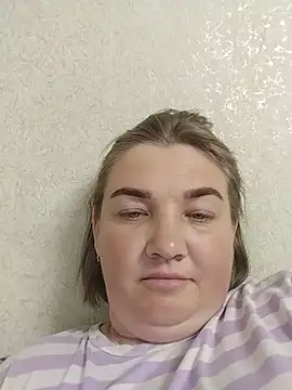 MiyaOlliver online show from July 2026 04:40:01 PM