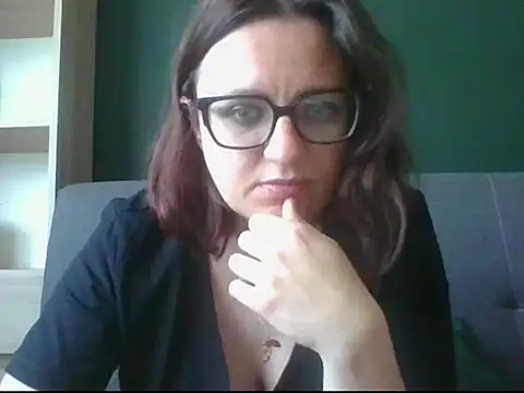 Snapshot of sensual_paris chatting on May 2026 05:35:01 AM sensual paris online show from May 2026 05:35:01 AM