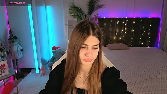Snapshot of Dayana_Mood chatting on May 2026 06:42:01 AM Dayana Mood online show from May 2026 06:42:01 AM