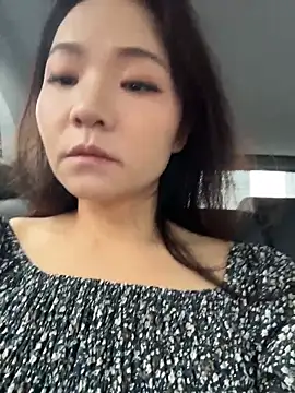 xiaochengzi505 online show from June 2026 01:40:02 AM