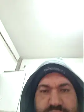 comeraba online show from May 2026 11:33:02 PM