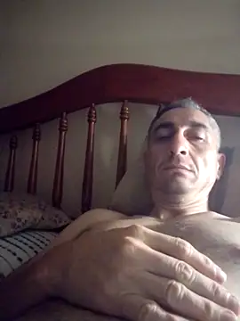 Snapshot of Alejandro83bsf chatting on June 2026 11:12:02 AM Alejandro83bsf online show from June 2026 11:12:02 AM