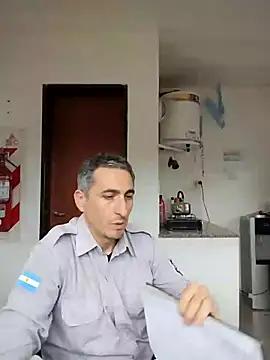 Snapshot of Alejandro83bsf chatting on July 2026 07:27:02 PM Alejandro83bsf online show from July 2026 07:27:02 PM