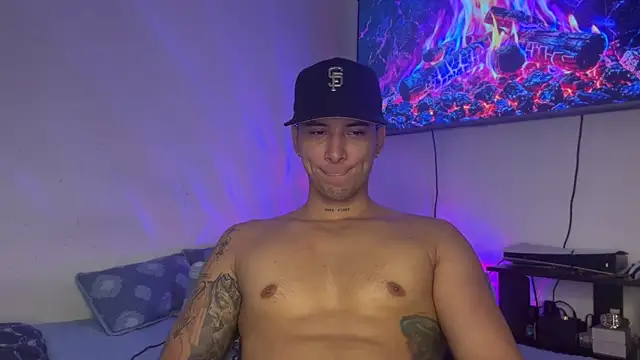 Snapshot of SexxxySquirterStev777 chatting on July 2026 03:32:01 PM SexxxySquirterStev777 online show from July 2026 03:32:01 PM