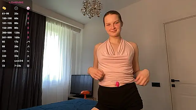 LongChillGerl online show from July 2026 05:55:02 AM