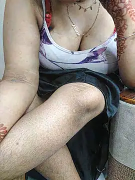 Snapshot of HD_Queen_69 chatting on May 2026 05:26:02 AM HD Queen 69 online show from May 2026 05:26:02 AM