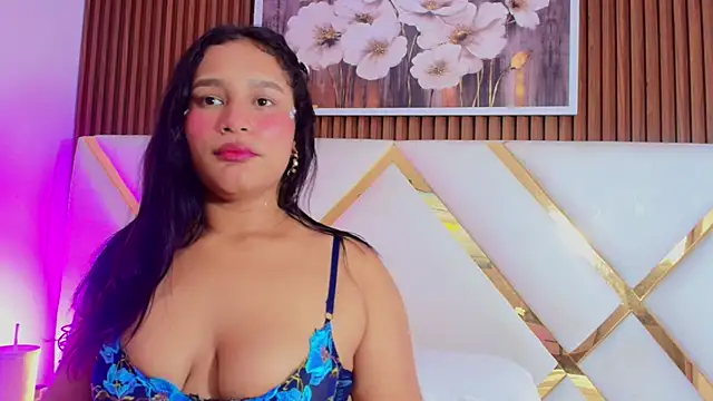 Snapshot of Sara_Chanel_ chatting on June 2026 12:39:02 AM Sara Chanel online show from June 2026 12:39:02 AM
