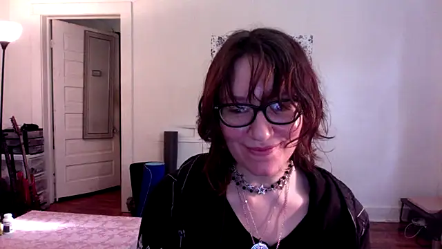 AnnywnBelle online show from April 2026 10:15:01 PM