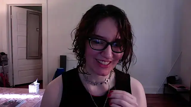 Snapshot of AnnywnBelle chatting on May 2026 10:07:01 PM AnnywnBelle online show from May 2026 10:07:01 PM
