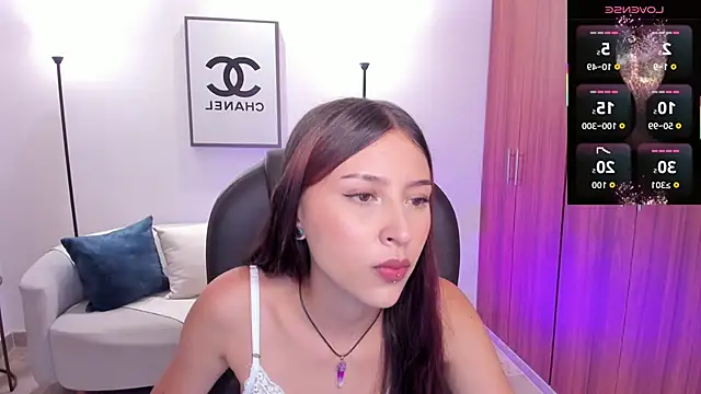 Snapshot of Nikky_sweett_ chatting on May 2026 08:03:02 PM Nikky sweett online show from May 2026 08:03:02 PM