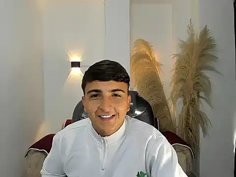 felix thunder  online show from May 2026 01:16:02 PM