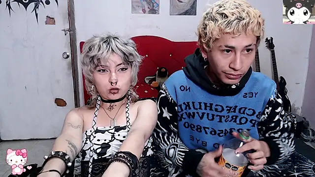 Snapshot of Cute_Chrixxx chatting on May 2026 12:01:01 PM Cute Chrixxx online show from May 2026 12:01:01 PM