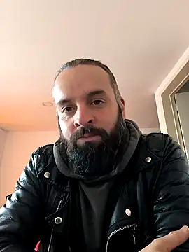 erikthor online show from May 2026 04:56:02 PM