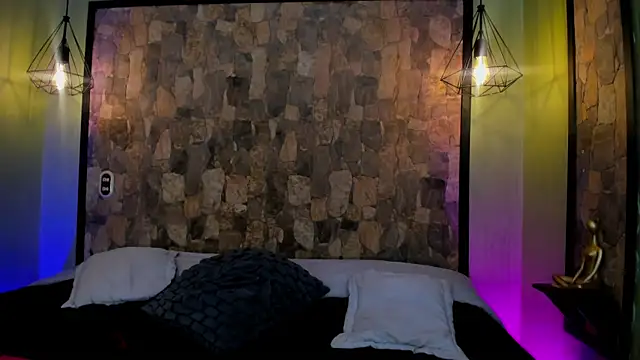 Snapshot of AshleyGross_ chatting on May 2026 08:39:01 PM AshleyGross online show from May 2026 08:39:01 PM