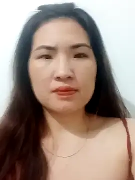Kee2000 online show from April 2026 02:54:01 PM