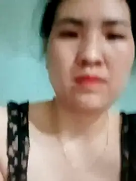 Kee2000 online show from May 2026 02:36:02 PM