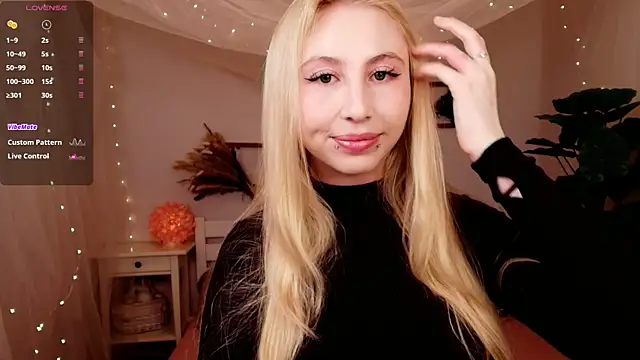 MilkChoc0late online show from April 2026 02:37:02 AM