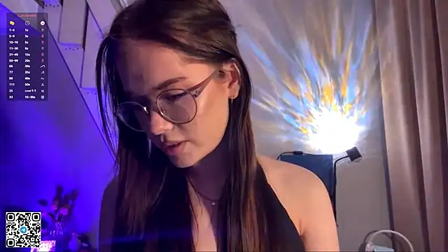 MelanieHale online show from April 2026 07:31:02 PM