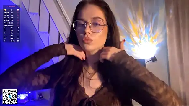 MelanieHale online show from May 2026 04:11:01 PM