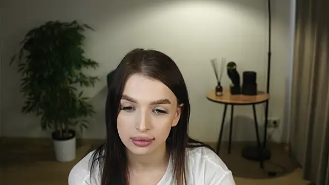 KyongGerrald online show from April 2026 01:05:02 PM