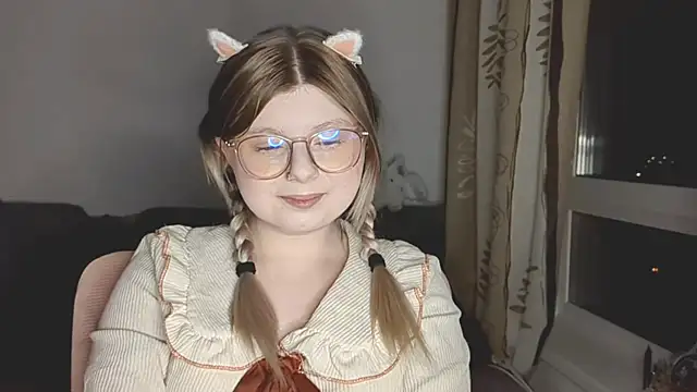 YukiBlush online show from May 2026 08:59:02 PM