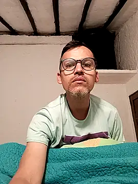 jairo43 online show from April 2026 11:05:02 AM