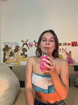 Snapshot of Barbi_0 chatting on July 2026 04:11:01 PM Barbi 0 online show from July 2026 04:11:01 PM