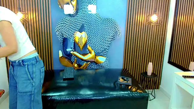 RoxxySweet01 online show from April 2026 12:00:01 PM