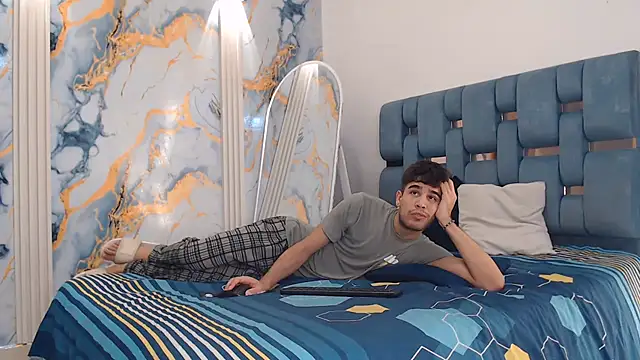 Snapshot of LUCKY_BOX2026 chatting on June 2026 01:16:02 PM LUCKY BOX2026 online show from June 2026 01:16:02 PM