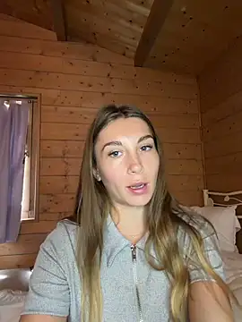 Snapshot of Perrine_off chatting on May 2026 11:53:01 AM Perrine off online show from May 2026 11:53:01 AM