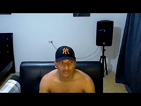 Snapshot of Ian_Arcia chatting on May 2026 11:13:02 PM Ian Arcia online show from May 2026 11:13:02 PM