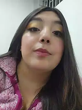 Snapshot of RoxanneDiaz chatting on May 2026 11:46:02 PM RoxanneDiaz online show from May 2026 11:46:02 PM