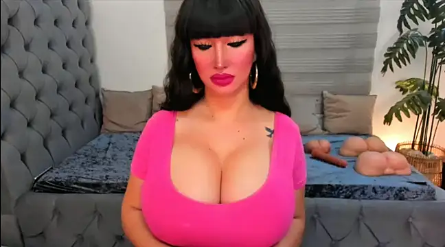 Snapshot of PlayfullMaria chatting on December 2024 11:14:01 AM PlayfullMaria online show from December 2024 11:14:01 AM