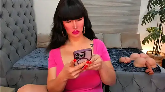 Snapshot of PlayfullMaria chatting on December 2024 03:00:02 PM PlayfullMaria online show from December 2024 03:00:02 PM