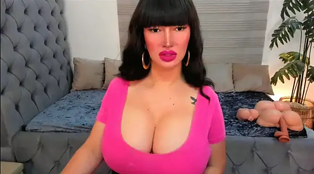 Snapshot of PlayfullMaria chatting on January 2025 09:47:01 PM PlayfullMaria online show from January 2025 09:47:01 PM